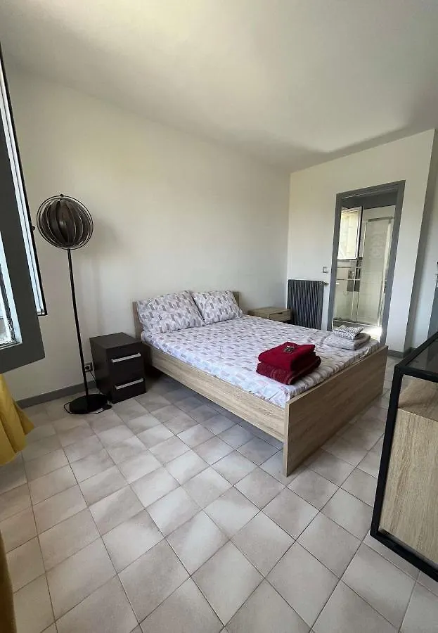 Apartmán Les Haut D'Antibes 0*, Antibes Francie